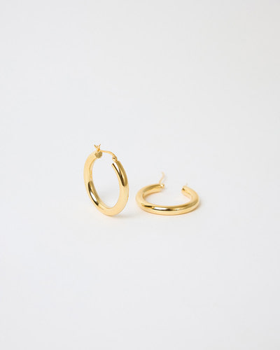 volume click hoop earring – bold 35 mm sculptural hoop | HANNA543