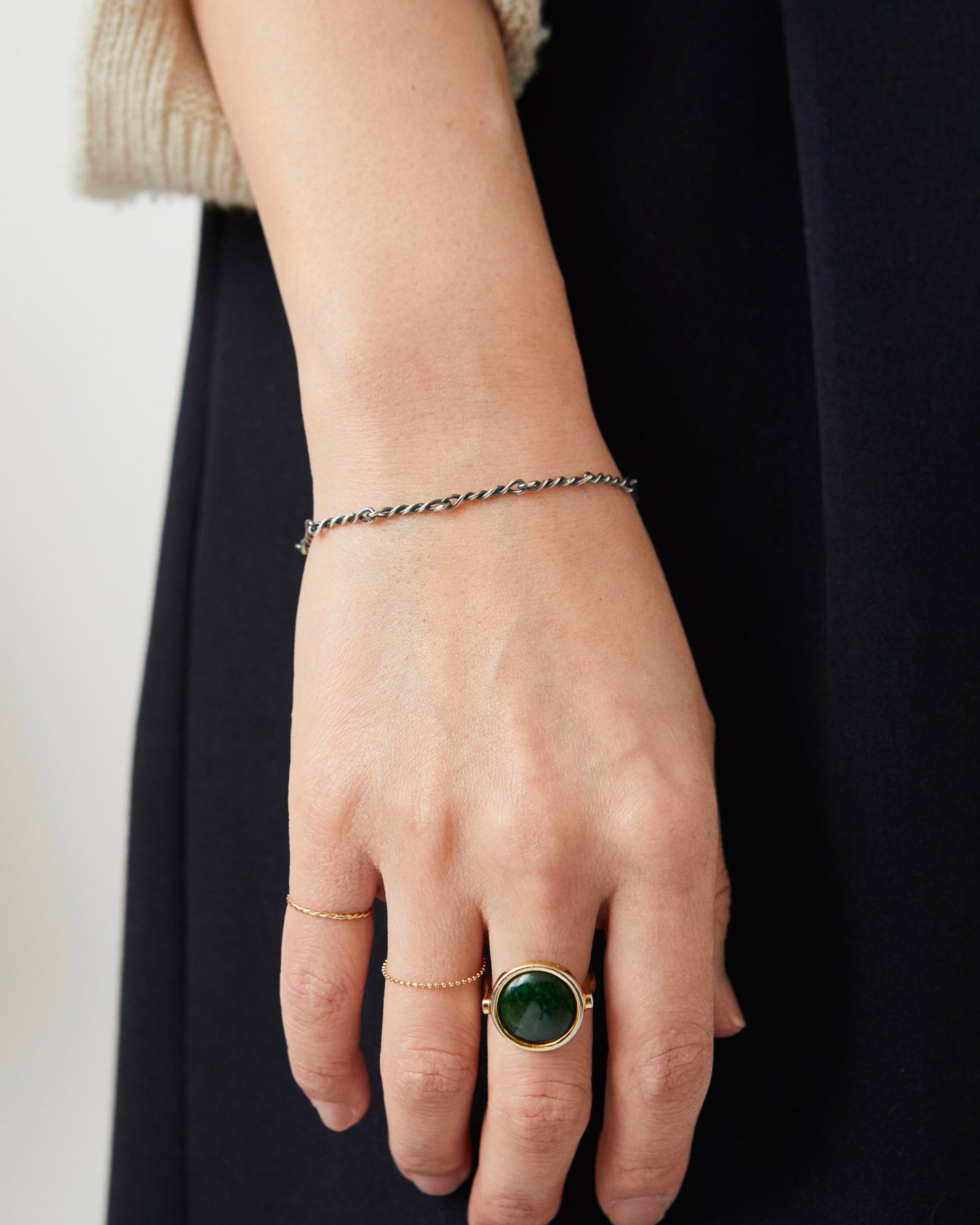 B492 - twisted sterling chain