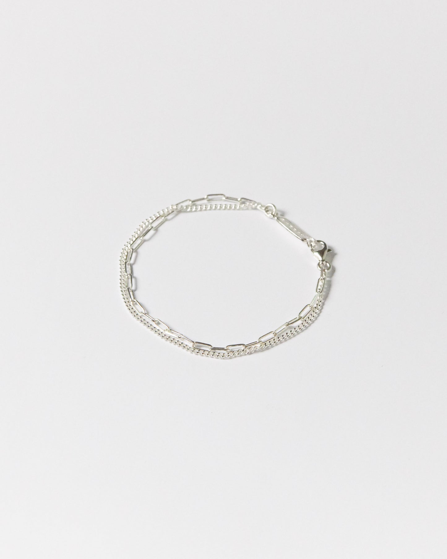 B566 - silver sync *in stock