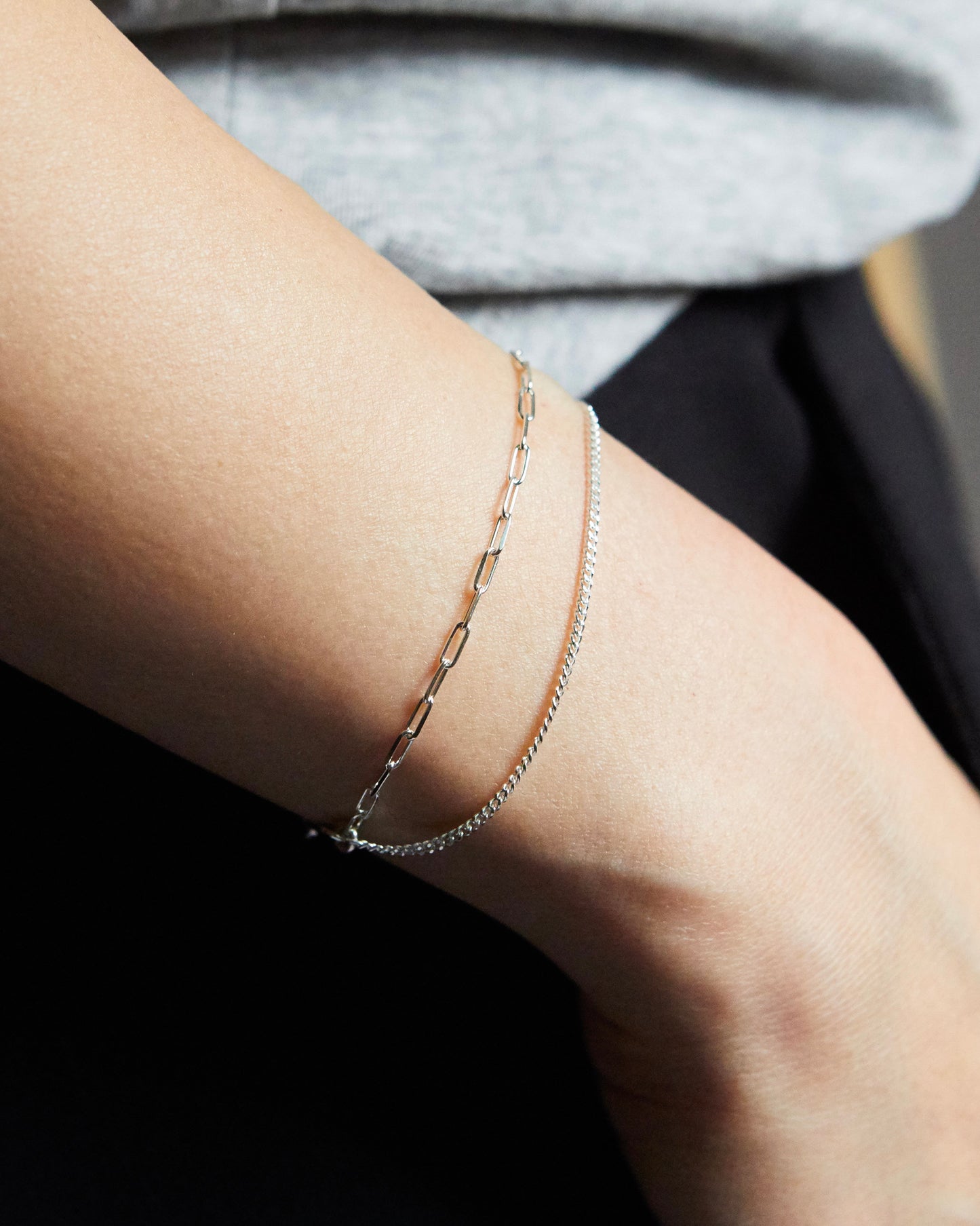 B566 - silver sync *in stock