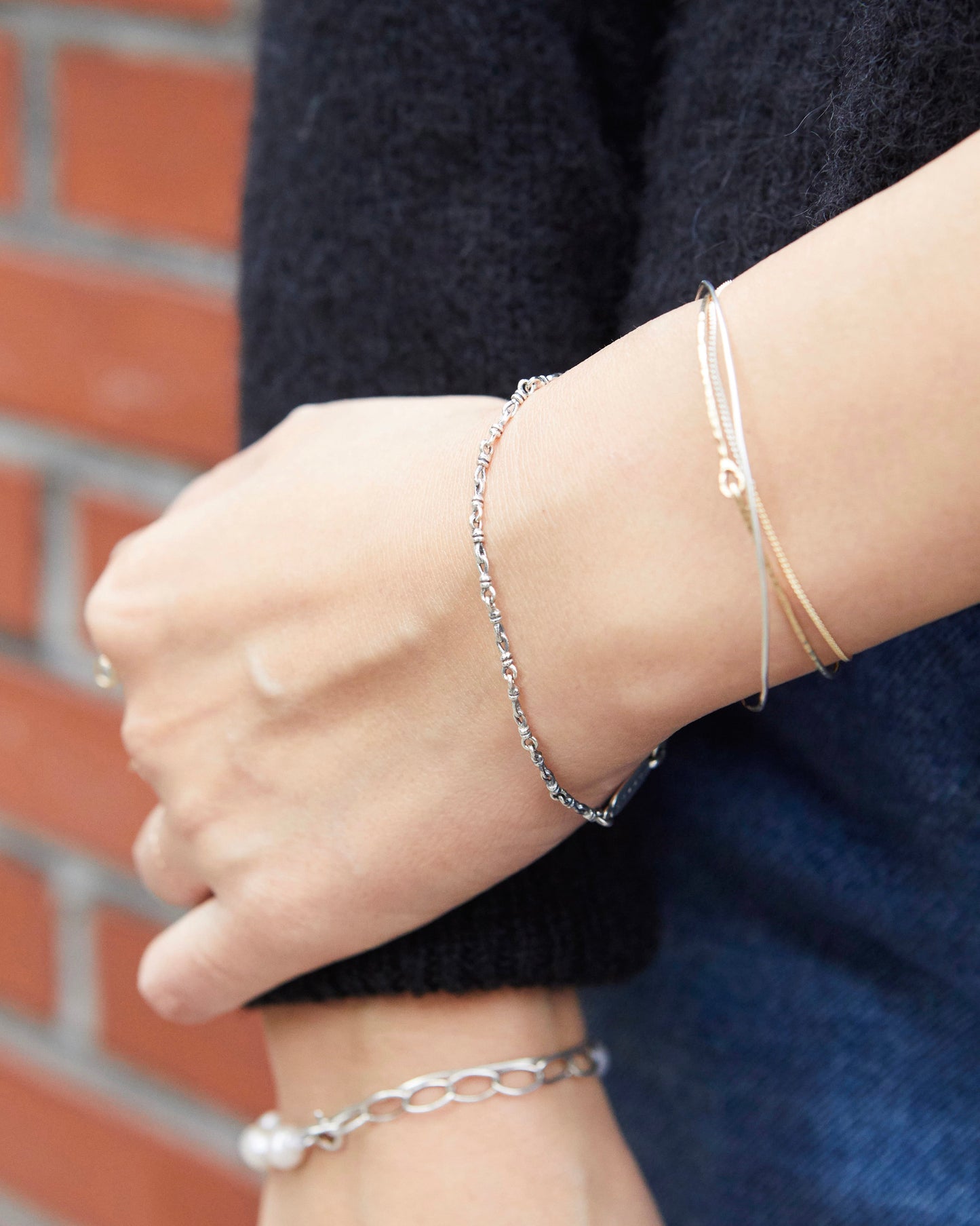 B600 - silken sterling braid