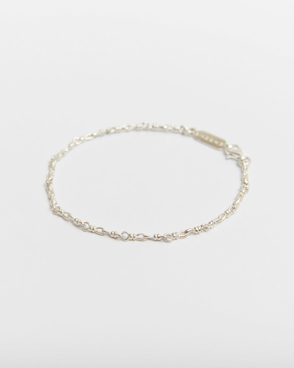 B600 - silken sterling braid