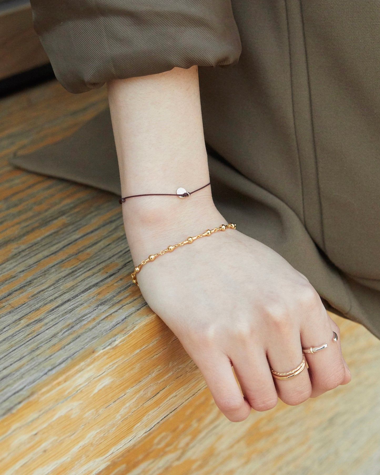 B616 - orbit bead link