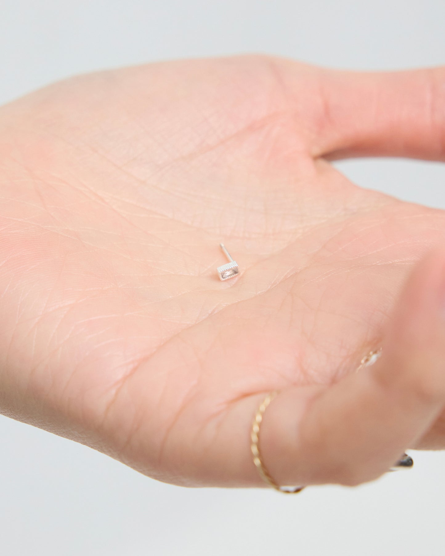 E1014 - linear light stud *in stock