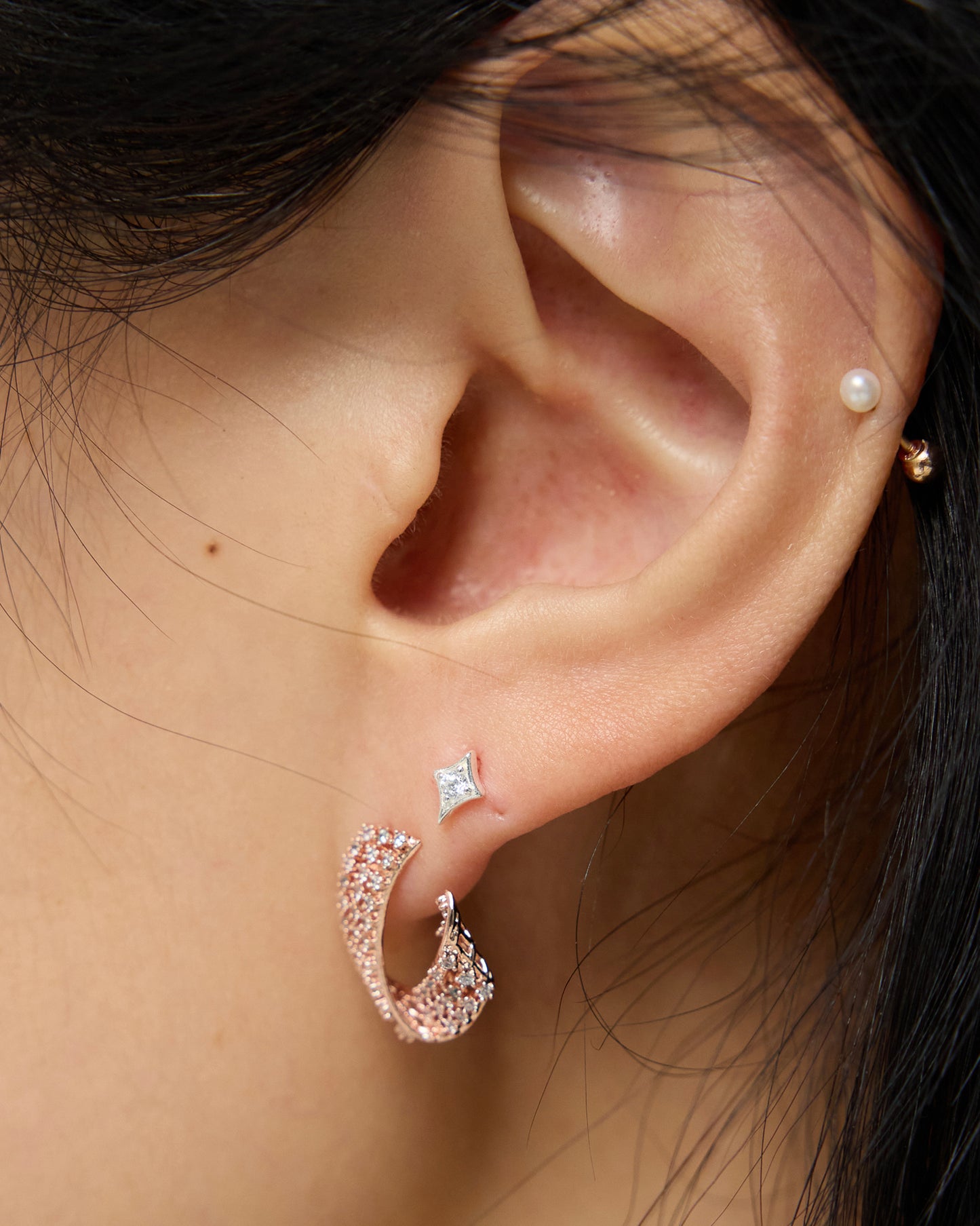 E1036 - sparkle pin stud *in stock