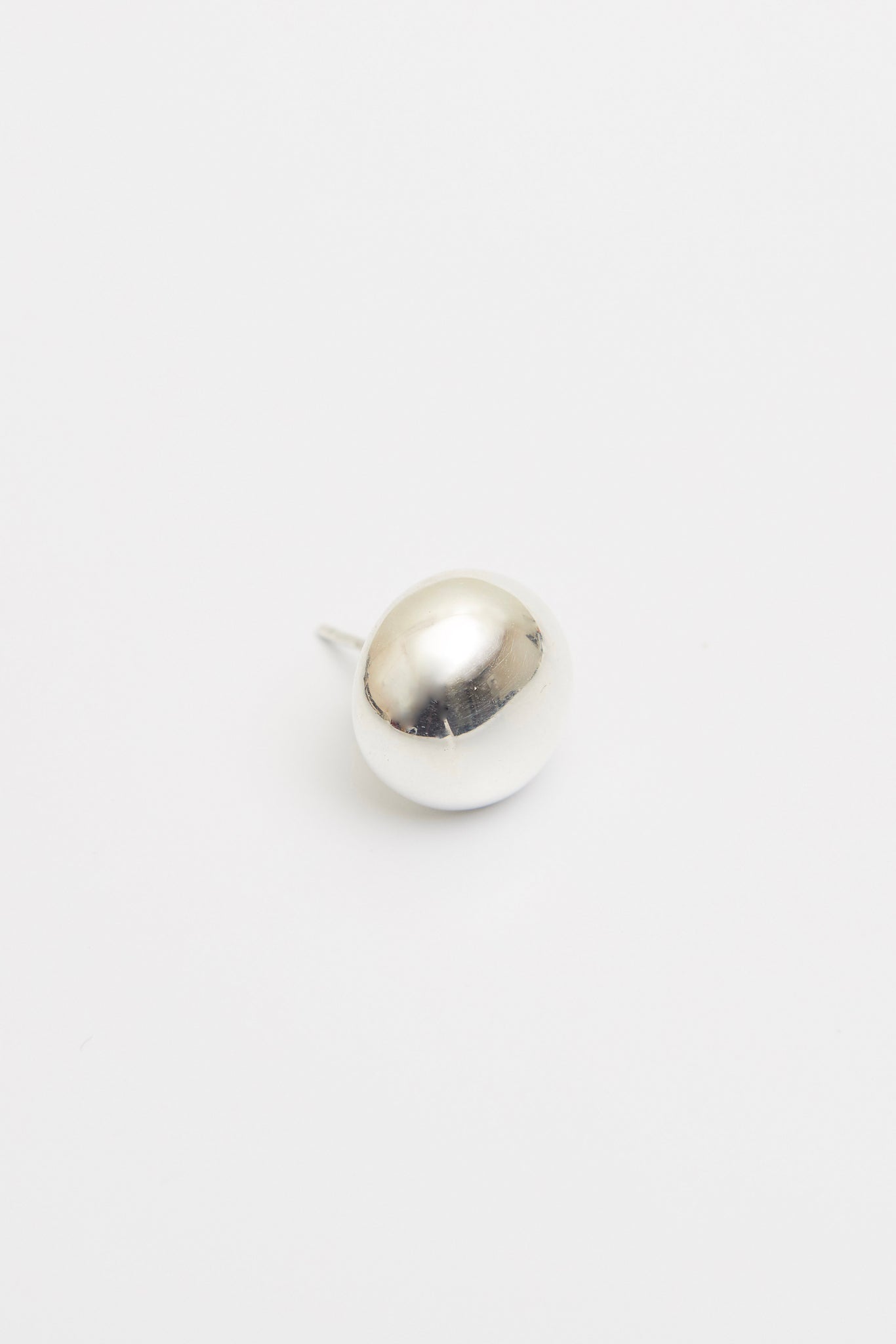 E821 - brushed orb studs *in stock