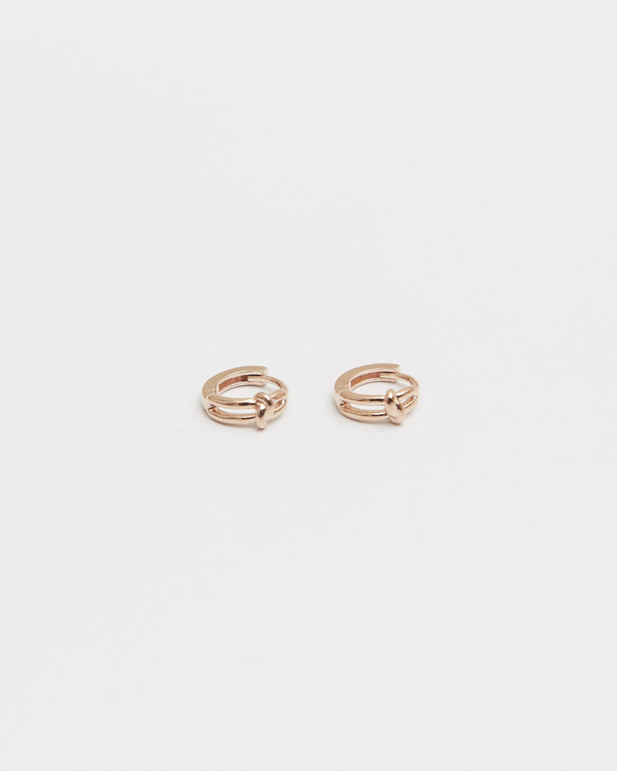 Pink gold plated knot hoop earrings, front view – HANNA543 E906 click circle hoops