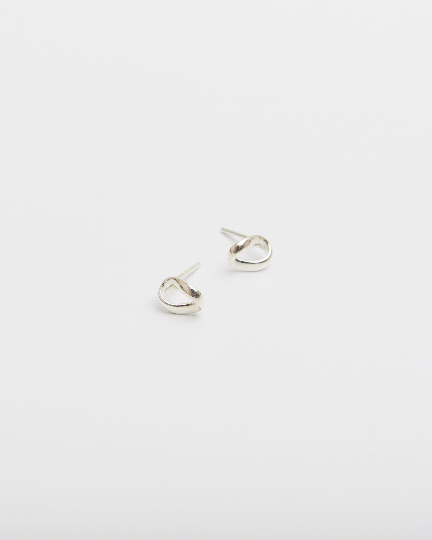 E911 - loop drop studs *in stock
