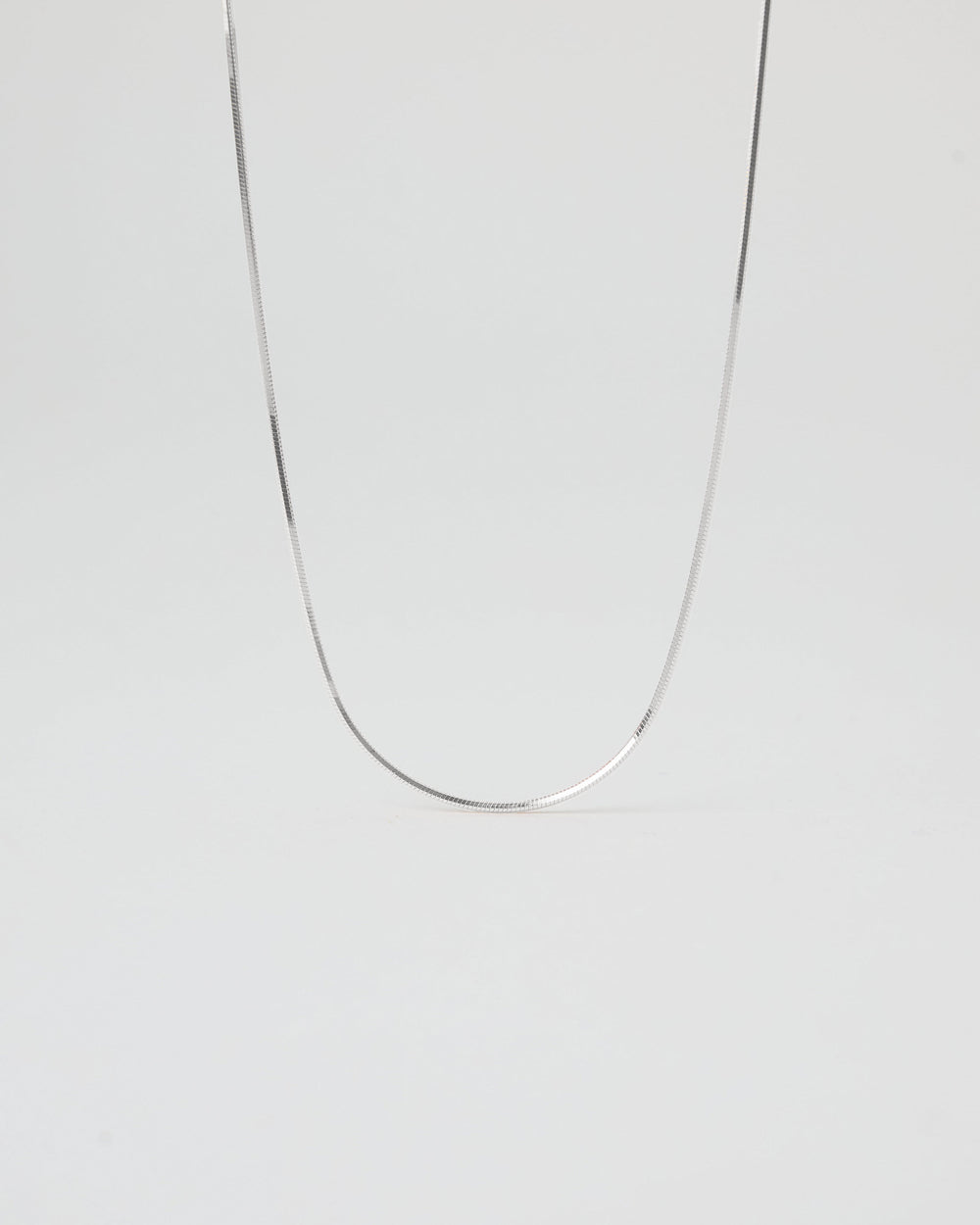 N155 - sleek snake chain *in stock