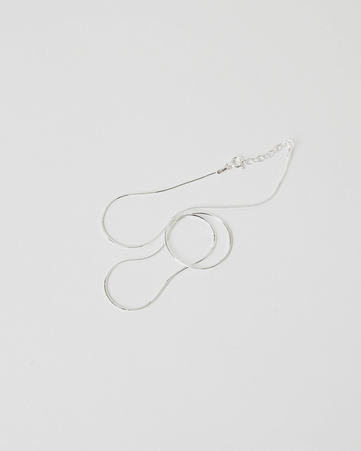 N155 - sleek snake chain *in stock