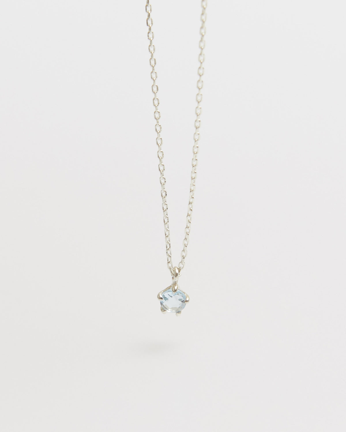 N270 - topaz solitaire drop