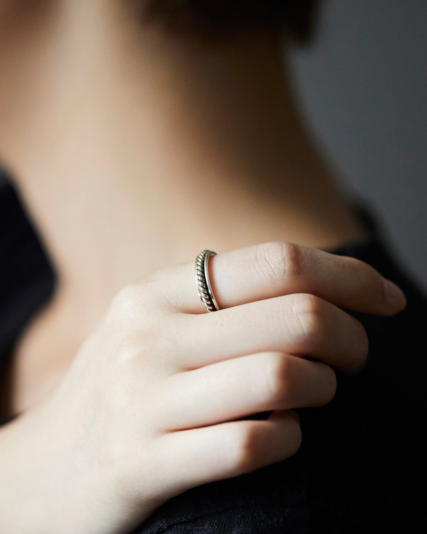 R133 - twist braid band *in stock