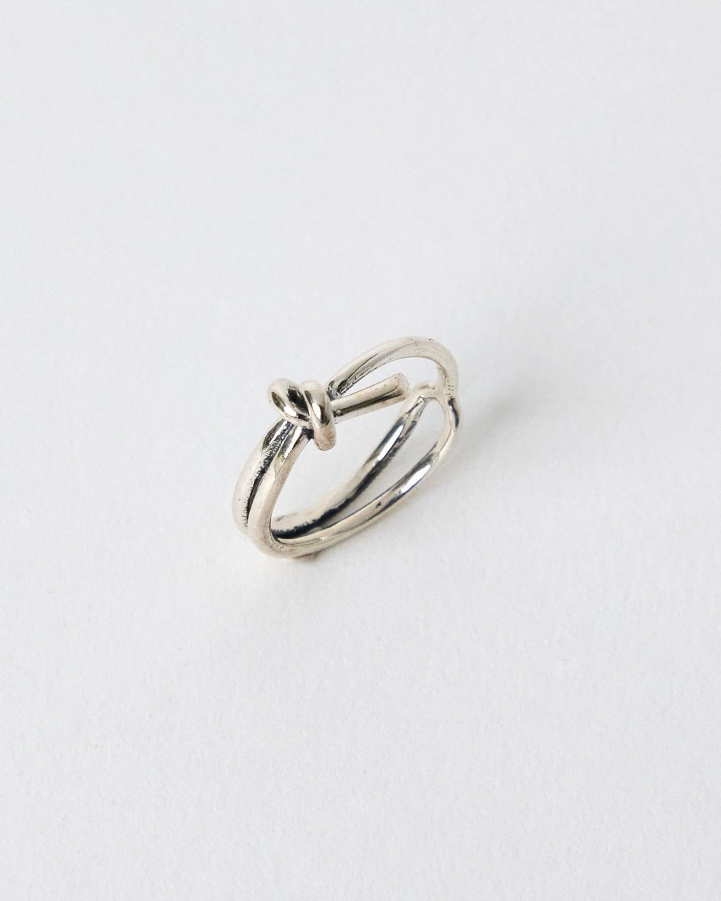 R165 - sailor’s knot