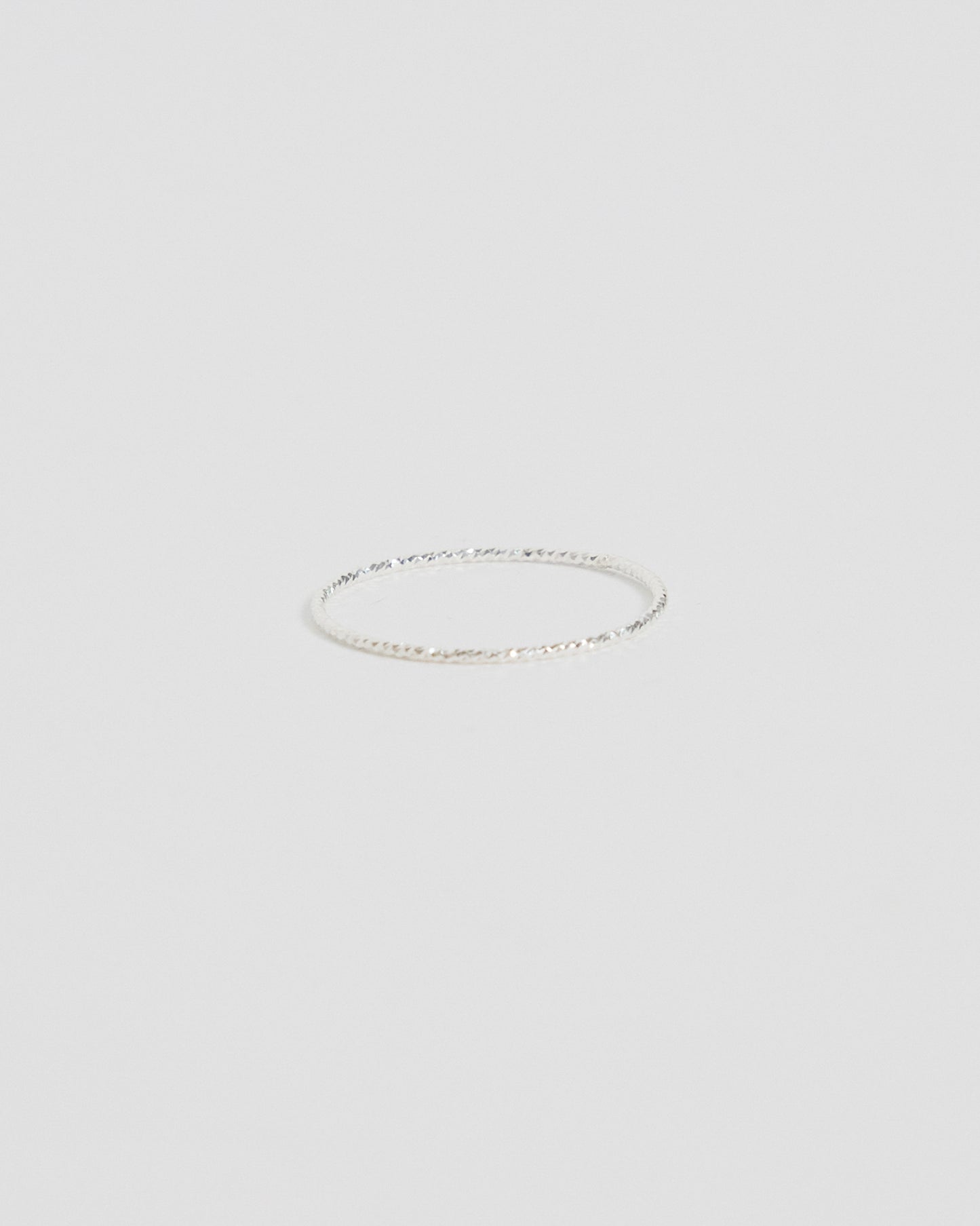 R16 - linked days *in stock