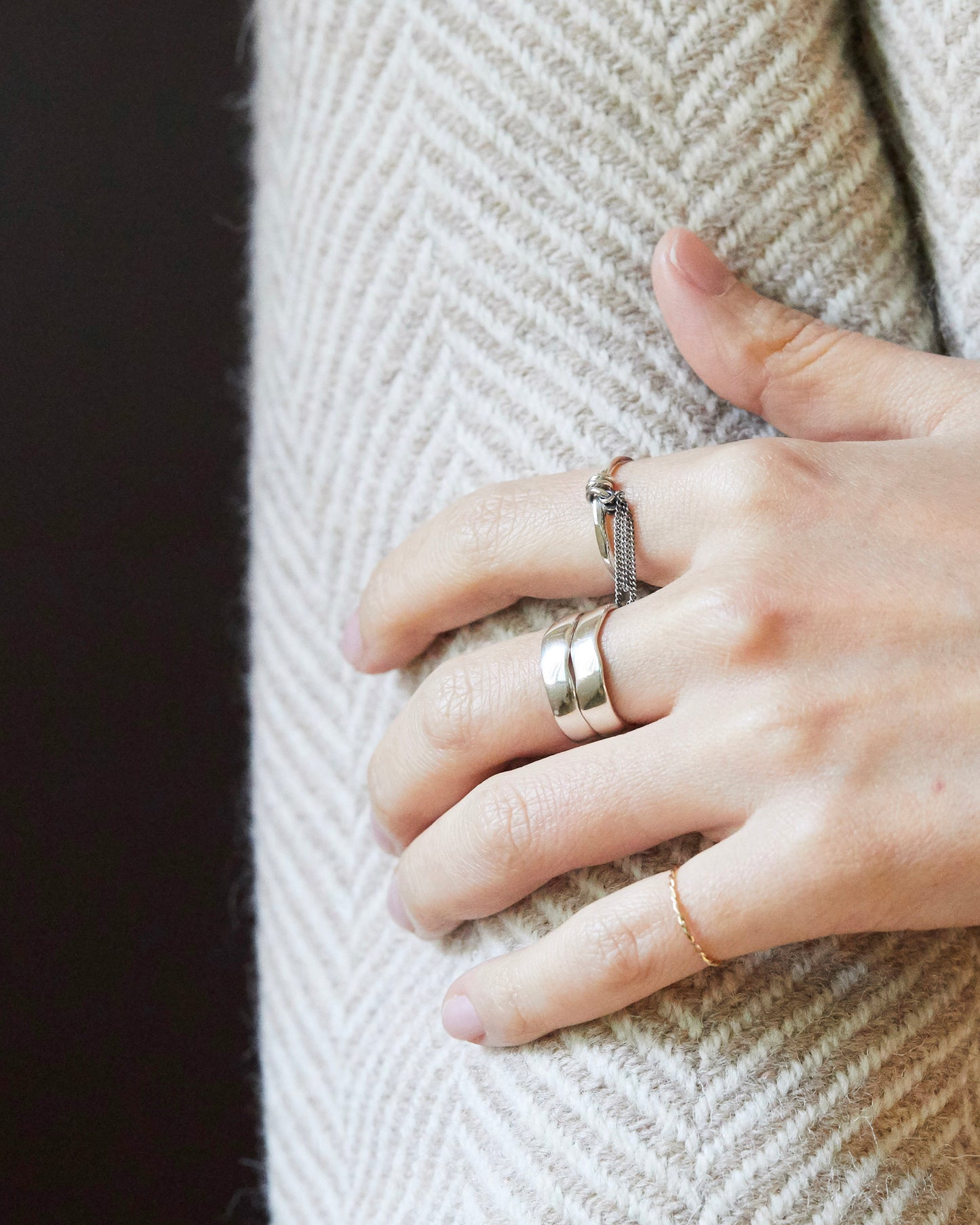 R193 - tassel touch *in stock