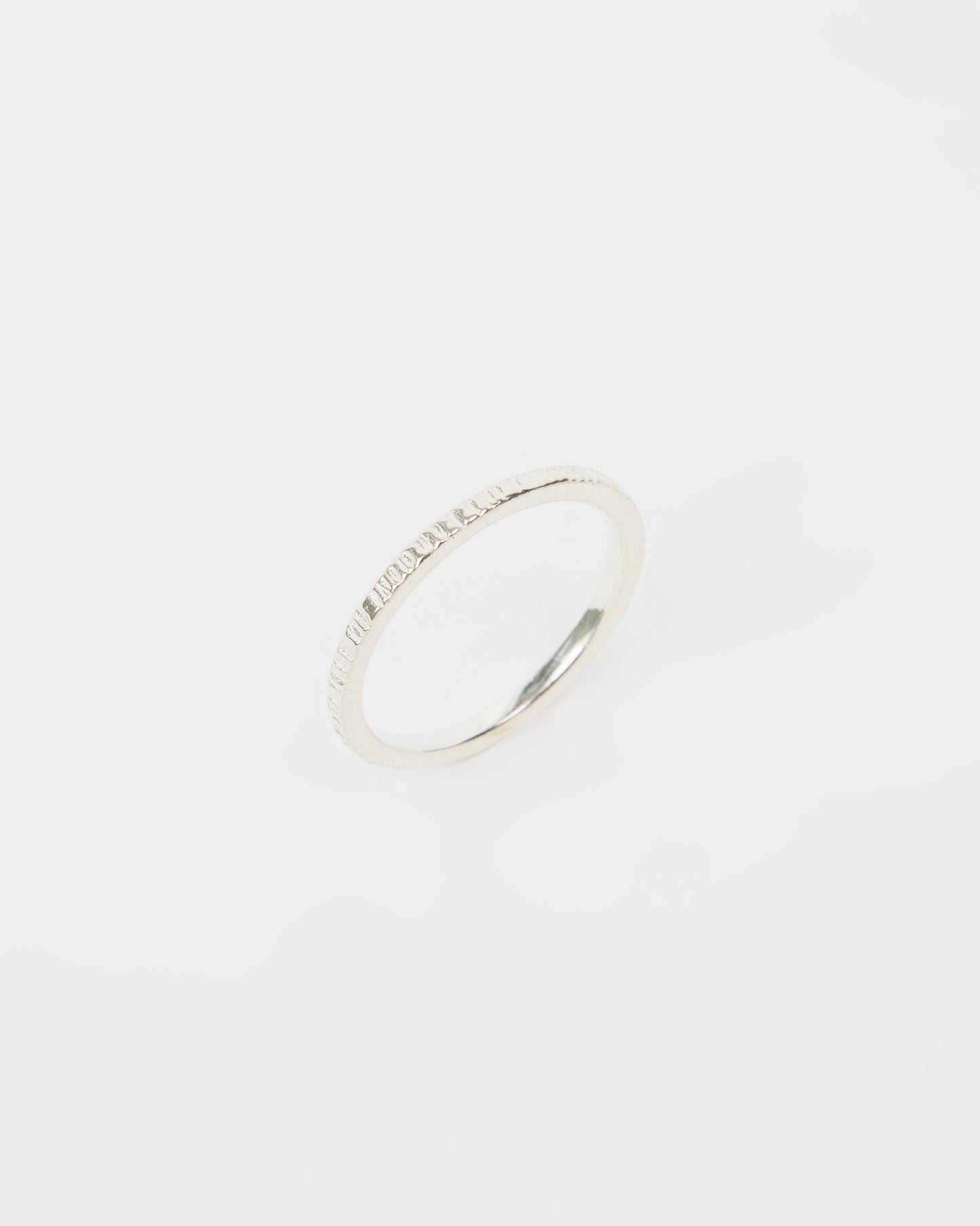 R227 - ripple line band *in stock