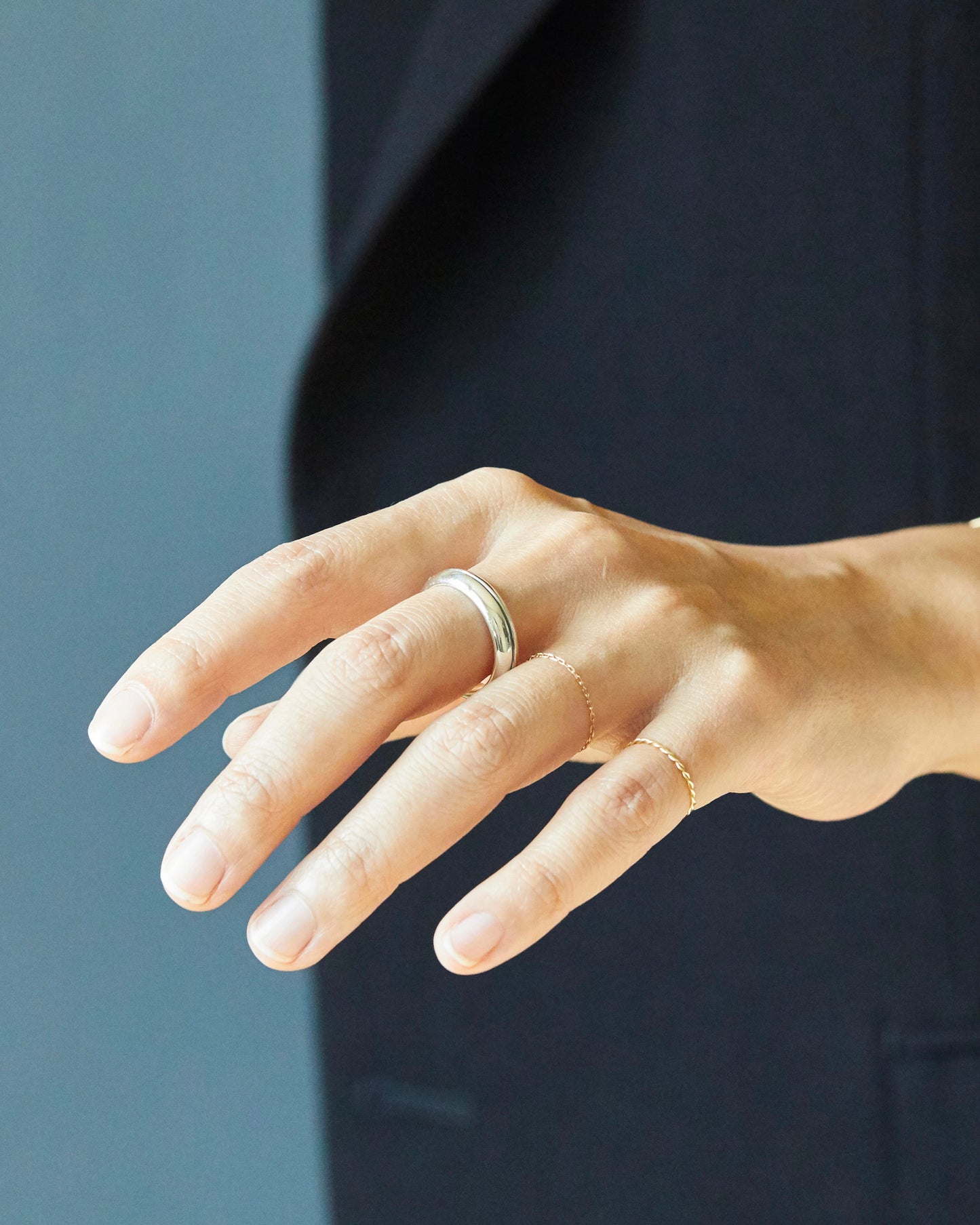 R447 - balance loop spinner