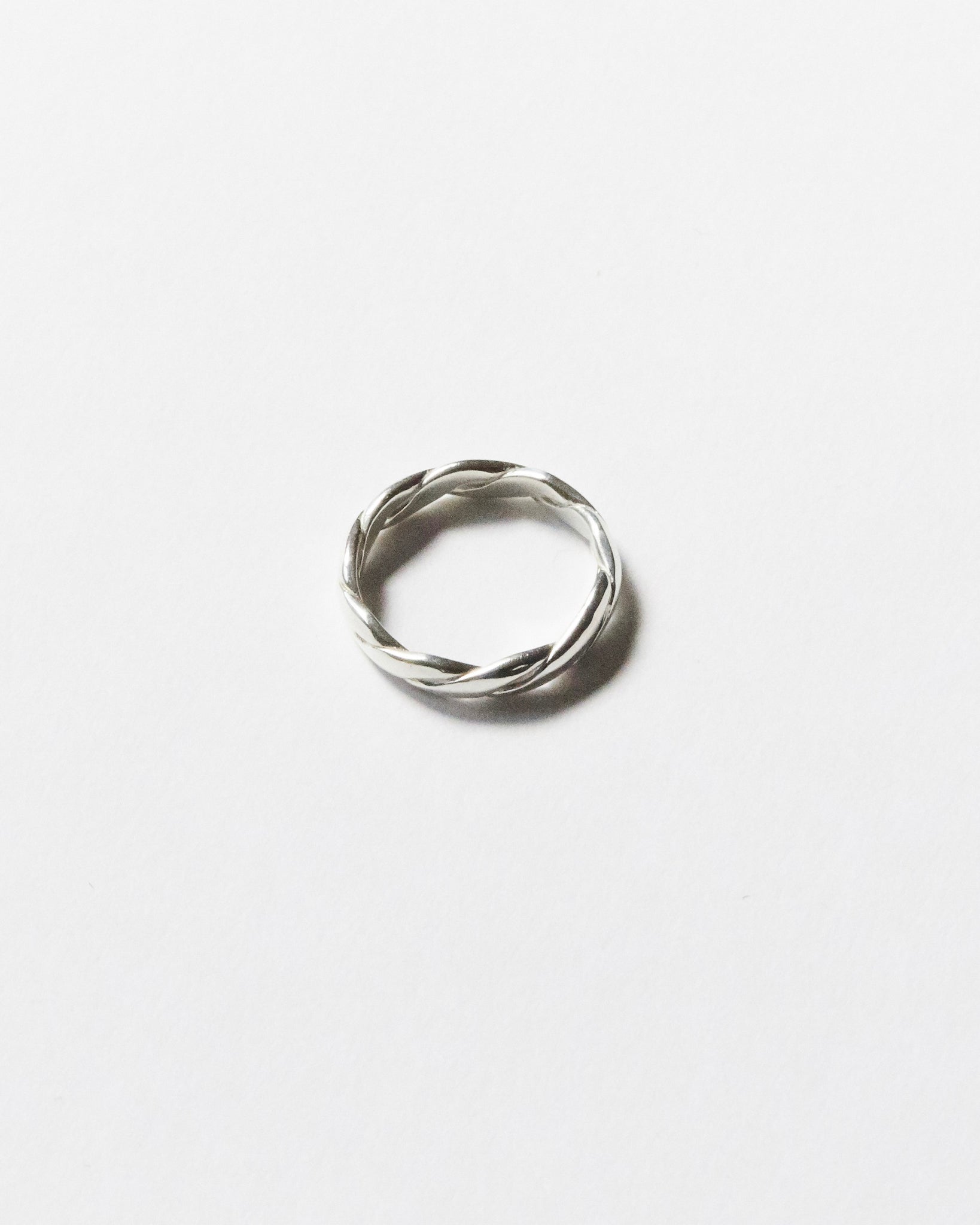 R452 - whisper loop *in stock