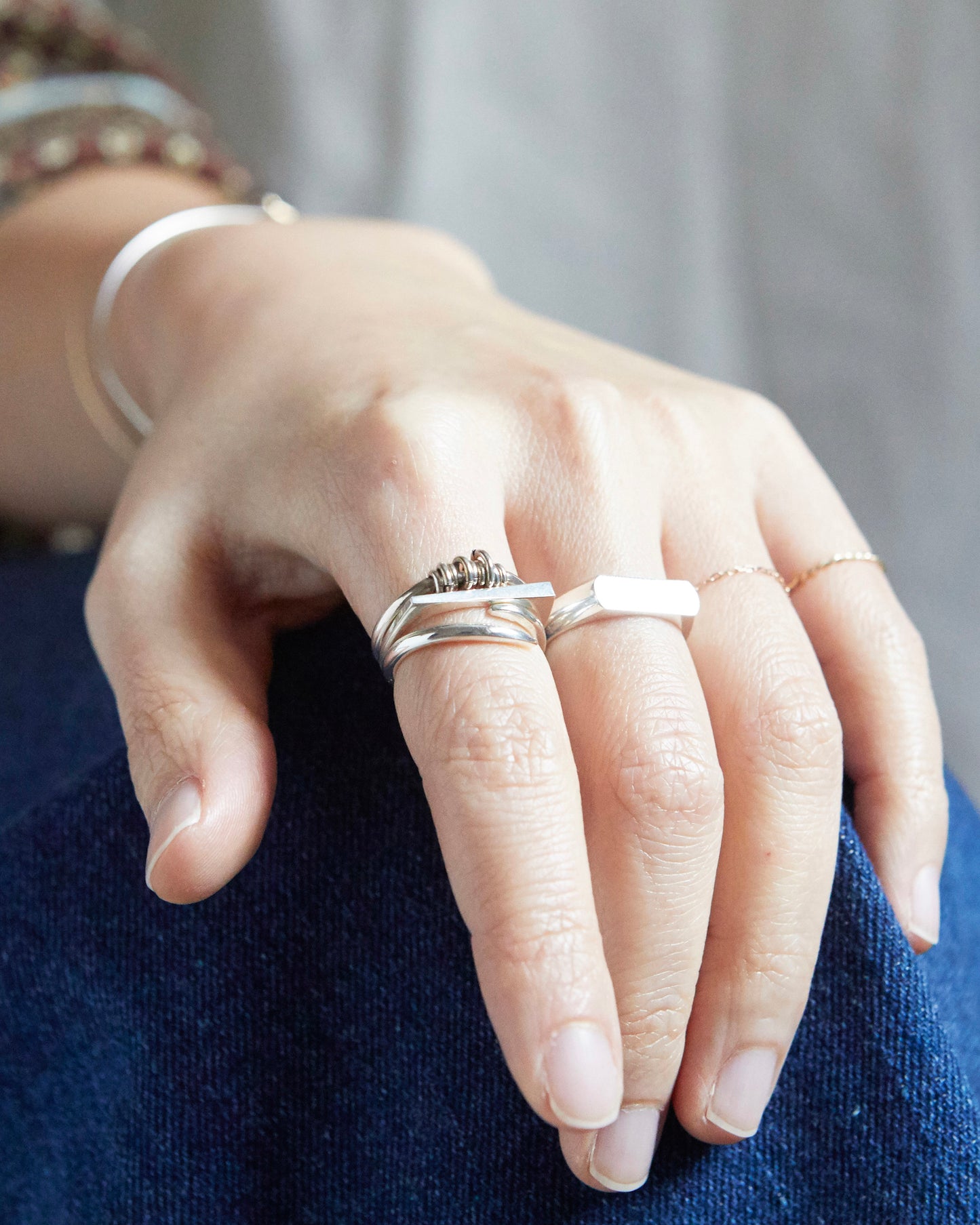 R481 - flat edge band *in stock