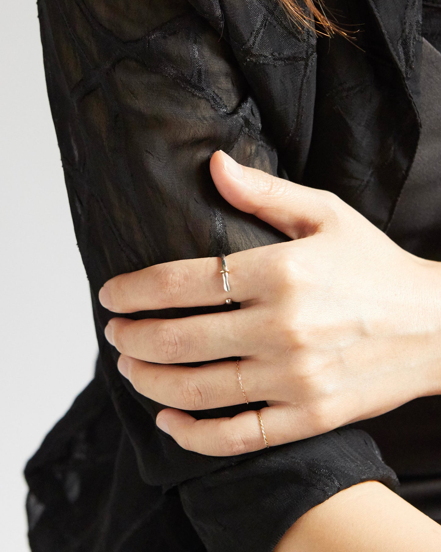 R496 - looped & loose *in stock