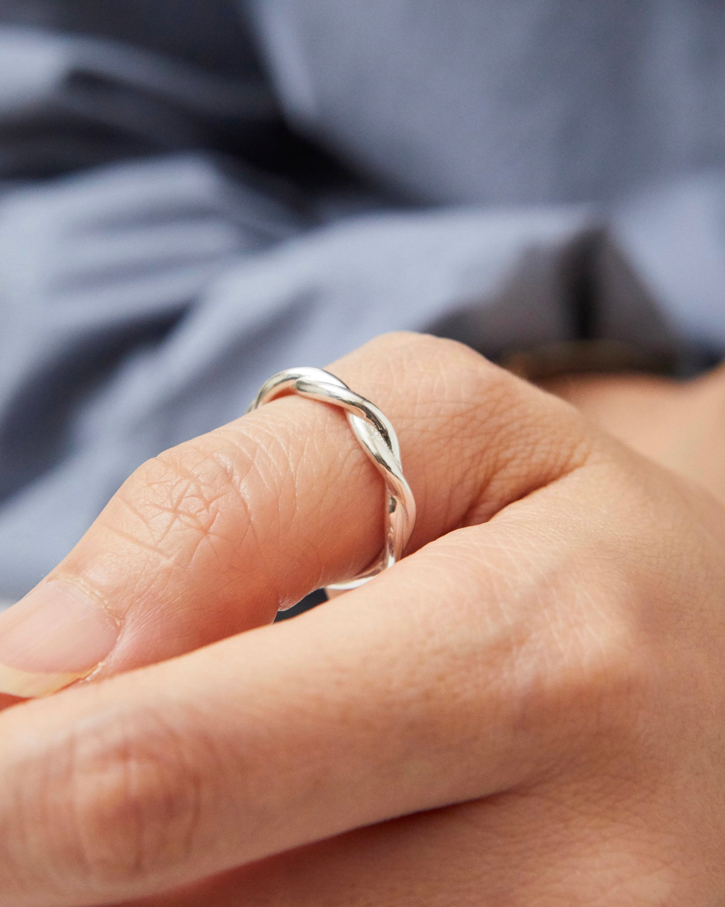 R513 - looped in love *in stock