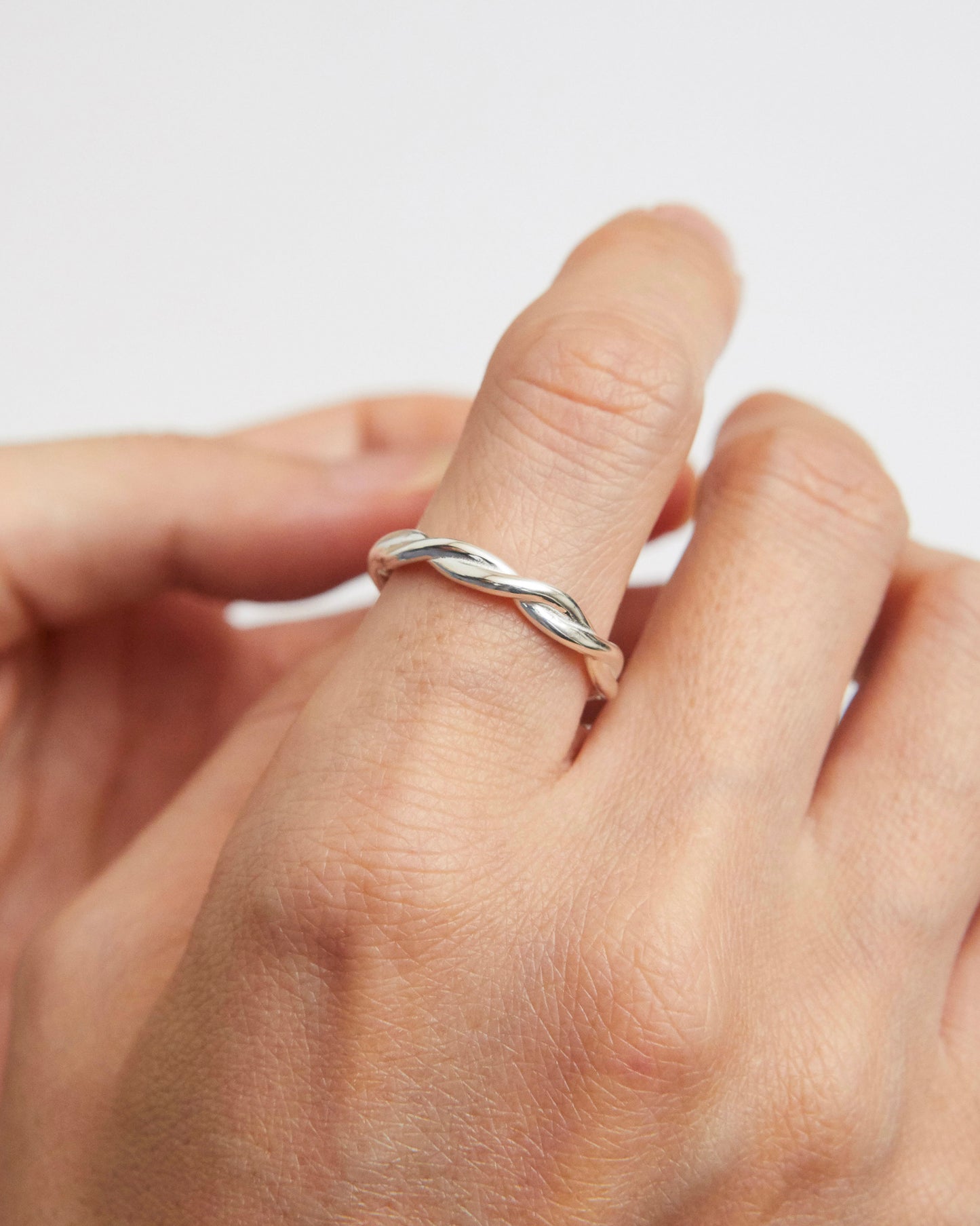 R513 - looped in love *in stock