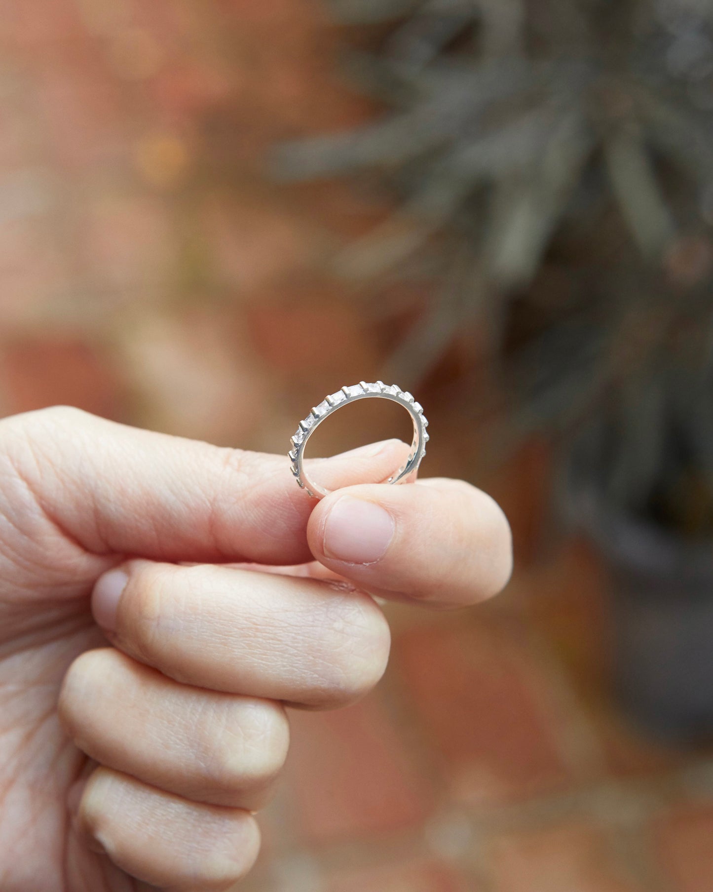 R524 - shine on repeat *in stock