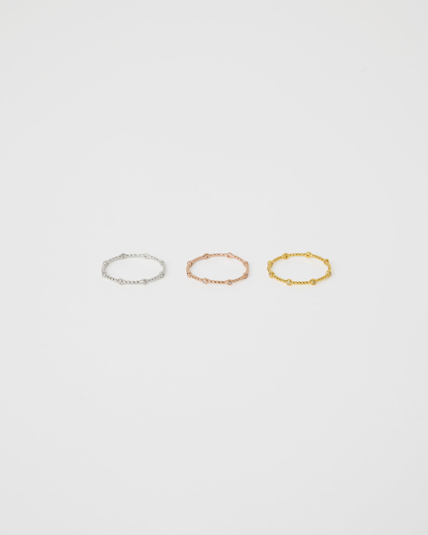 R526 - beaded circle *in stock