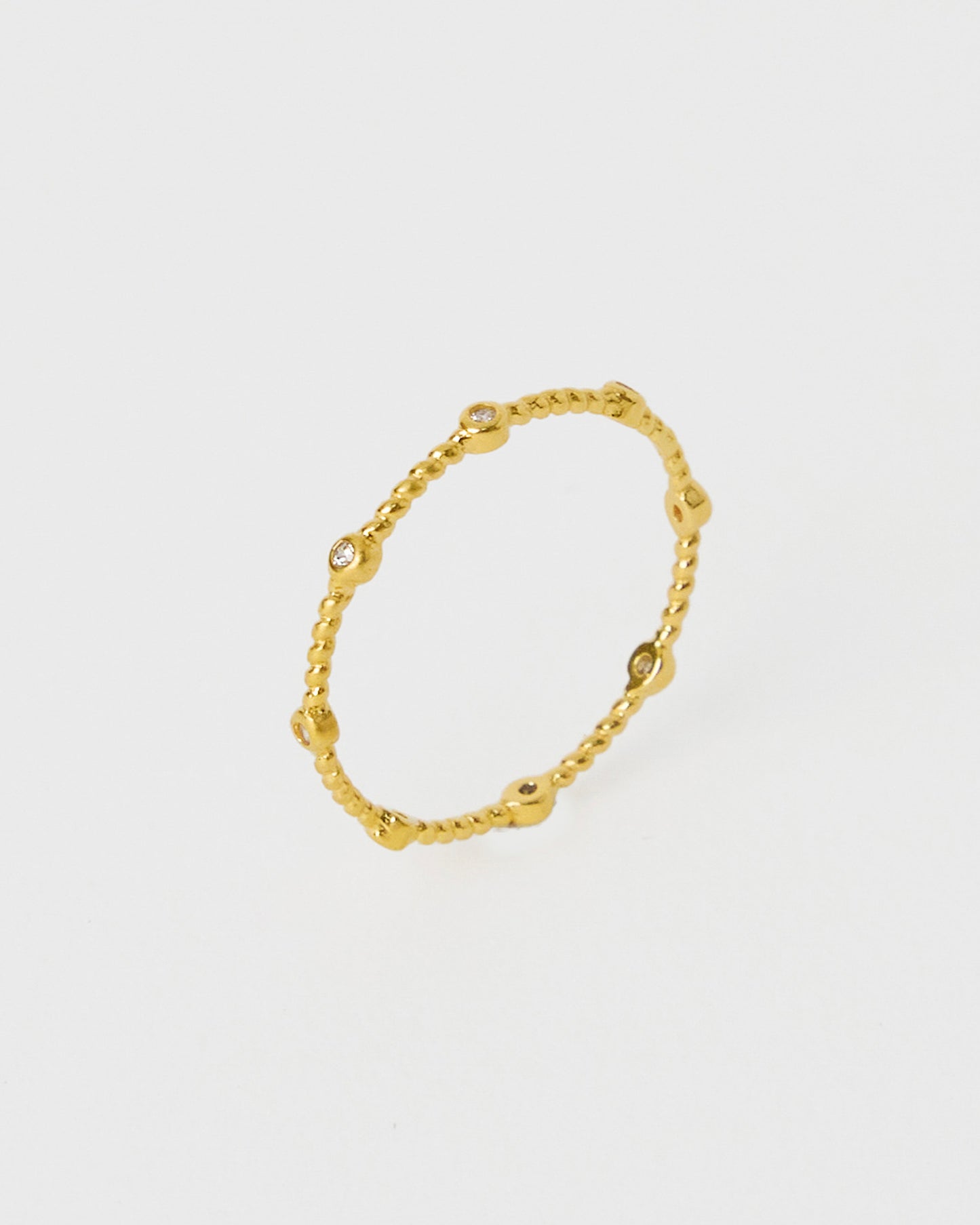 R526 - beaded circle *in stock