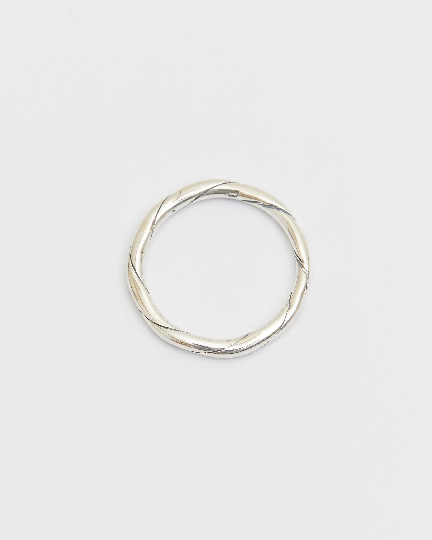 R608 - silver drift line *in stock