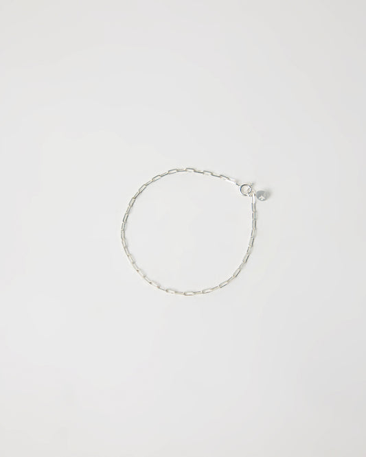 B433 - the modish link *in stock
