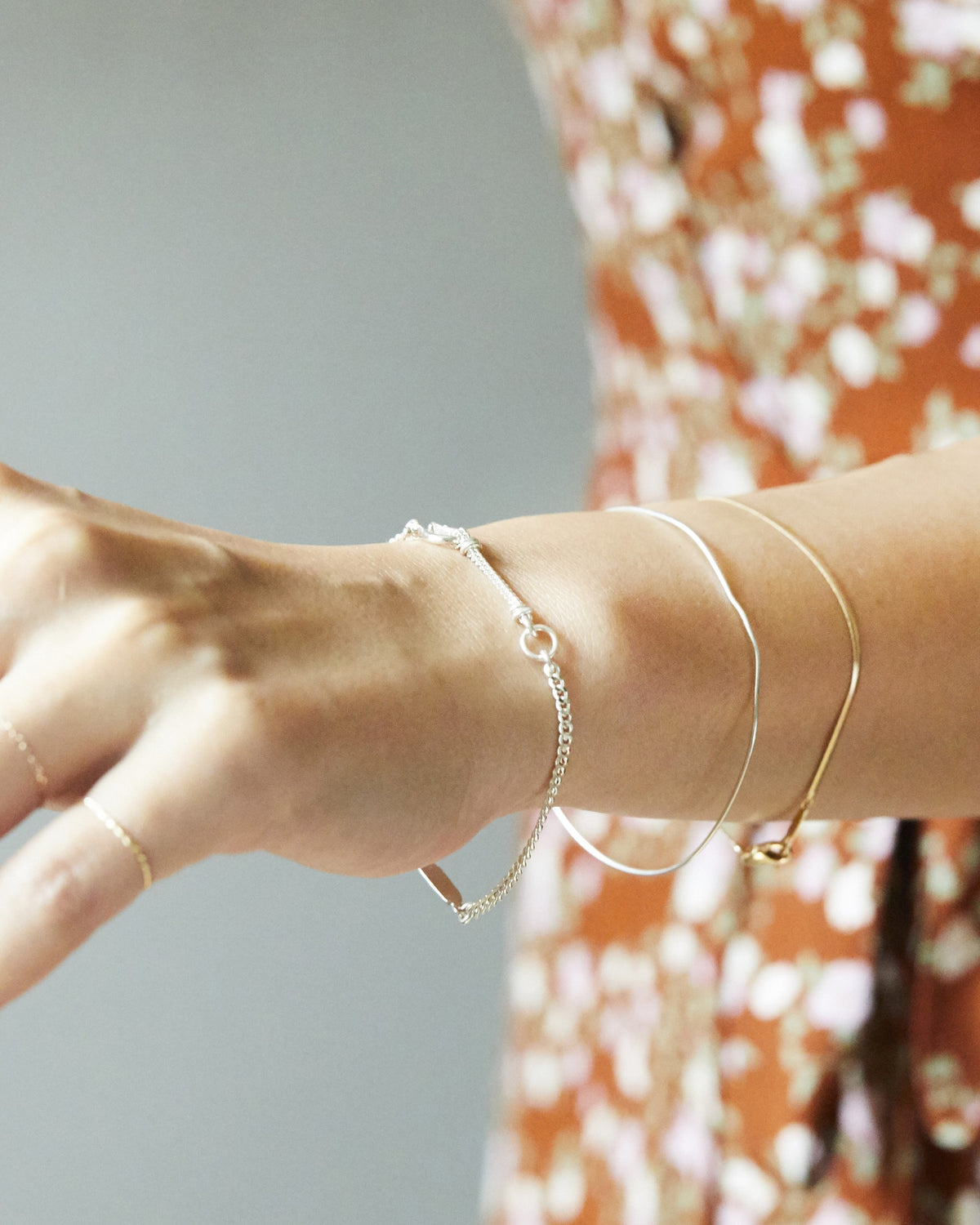B470 - harp charm bracelet