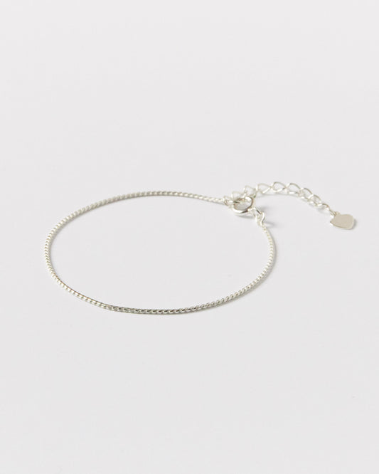 B534 matte snake chain bracelet in 925 sterling silver by HANNA543