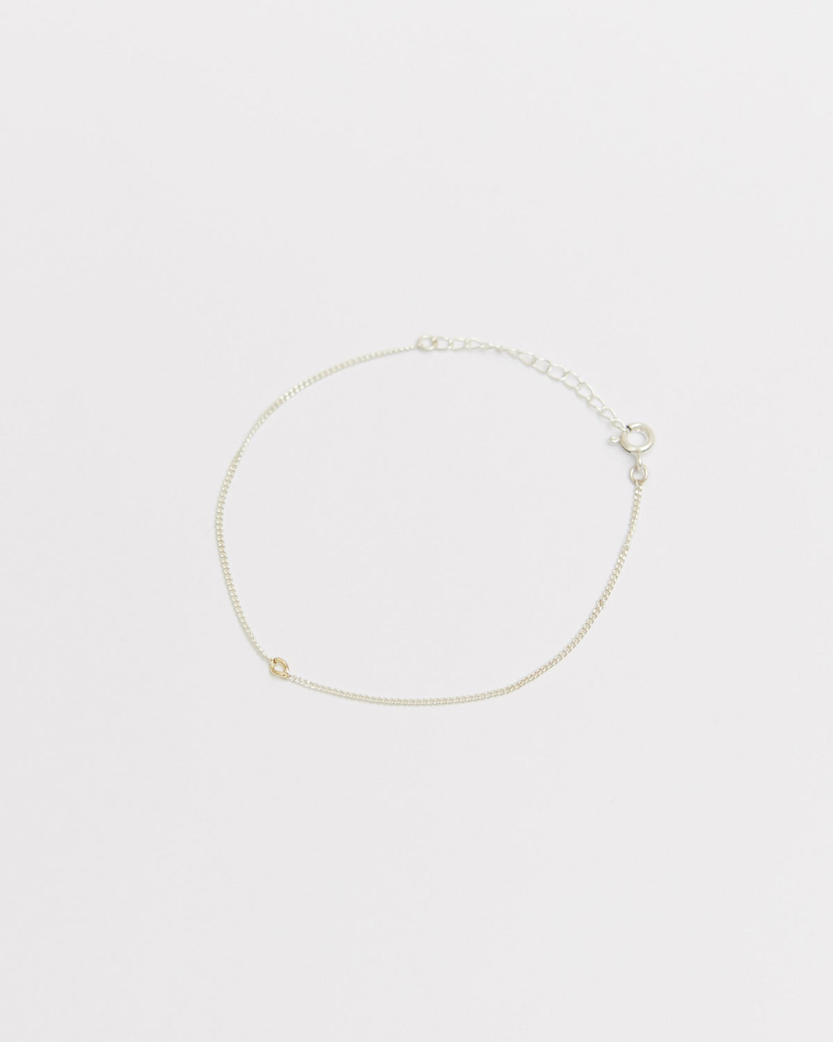 Silver chain bracelet with a single 14K gold detail and extender chain – HANNA543 B535 gold note chain