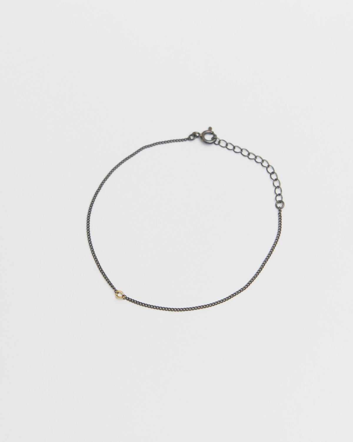Antique silver curb chain bracelet with a small gold detail and extender – HANNA543 B535 gold note chain
