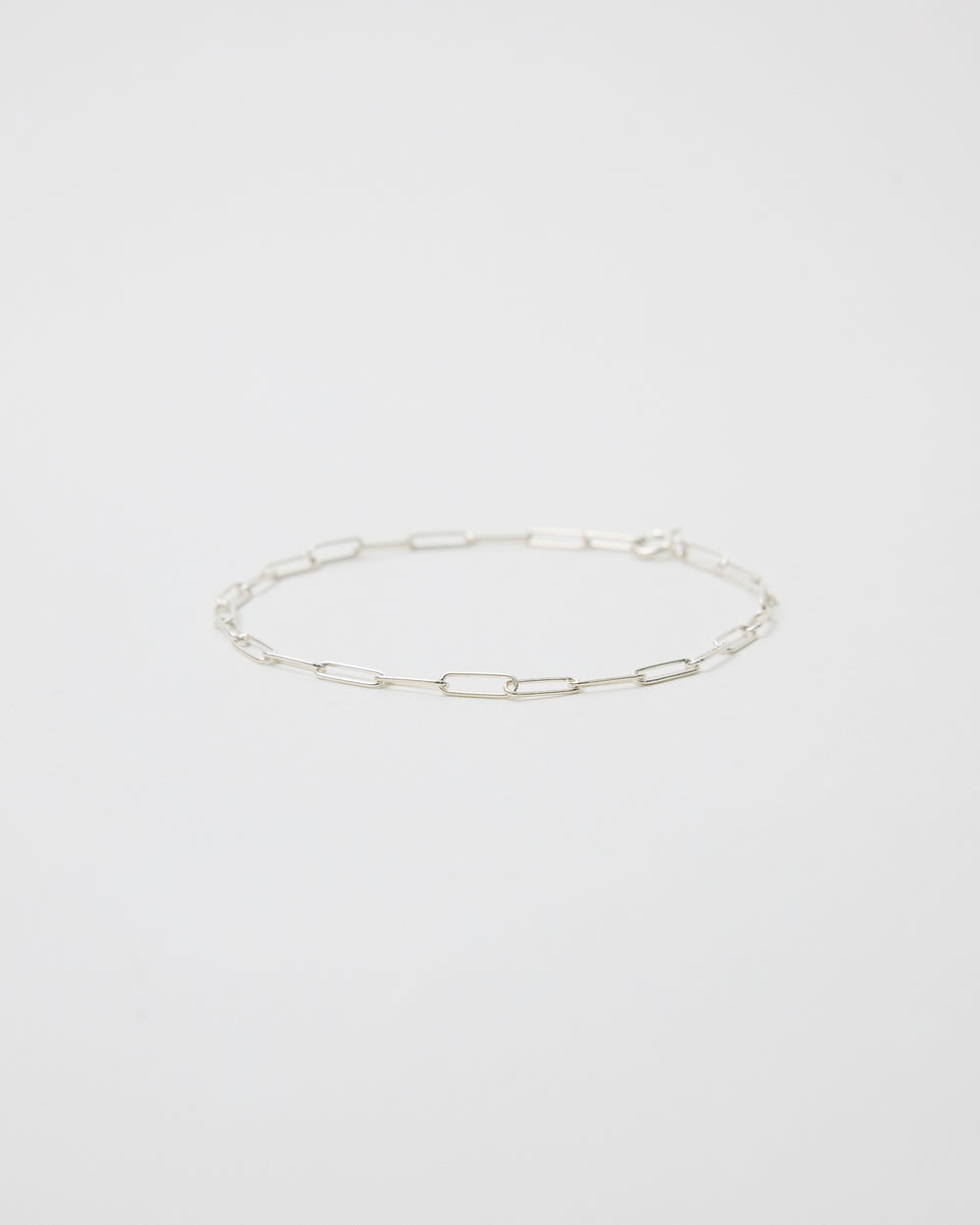 B570 - paperclip chic *in stock