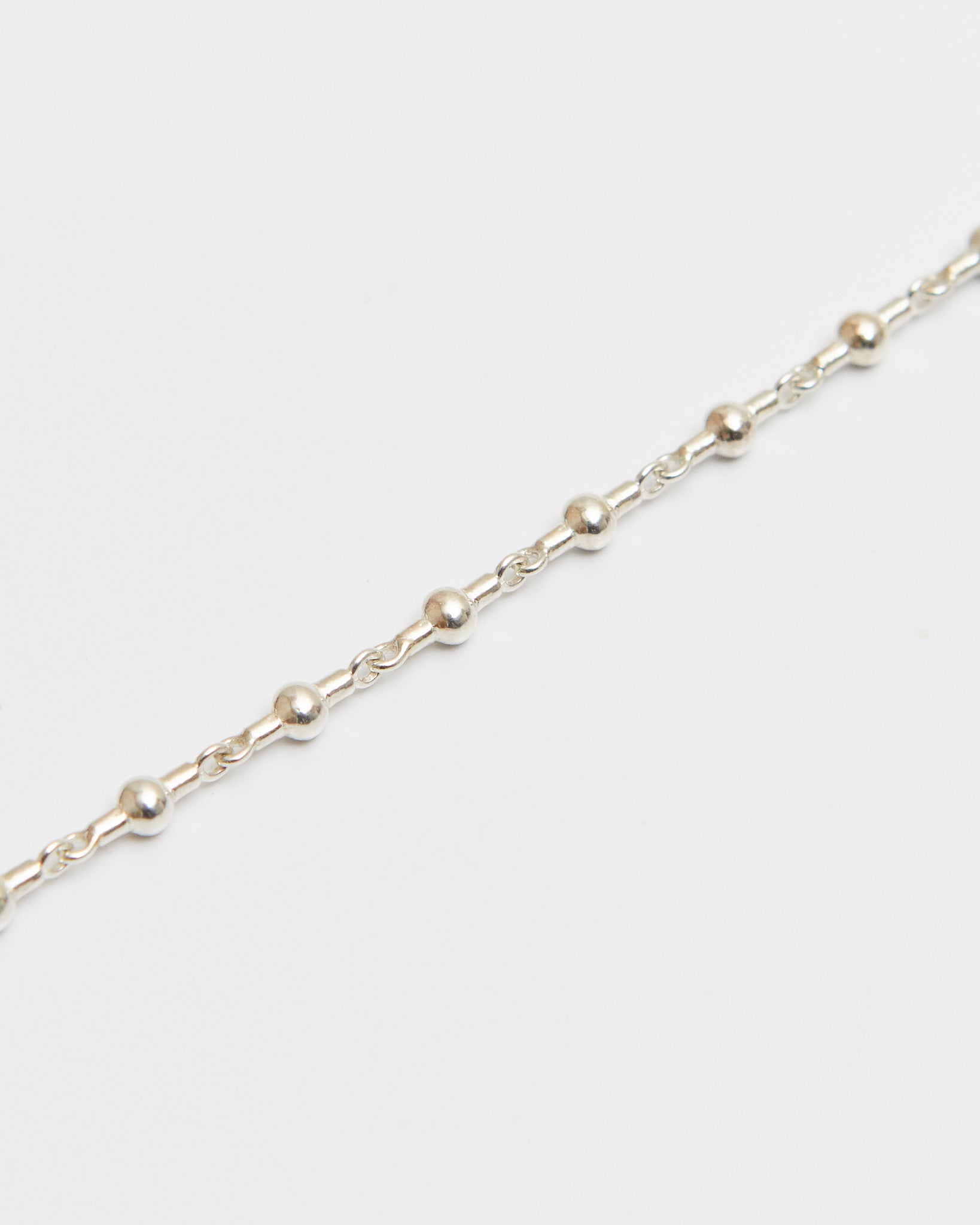 B616 - orbit bead link