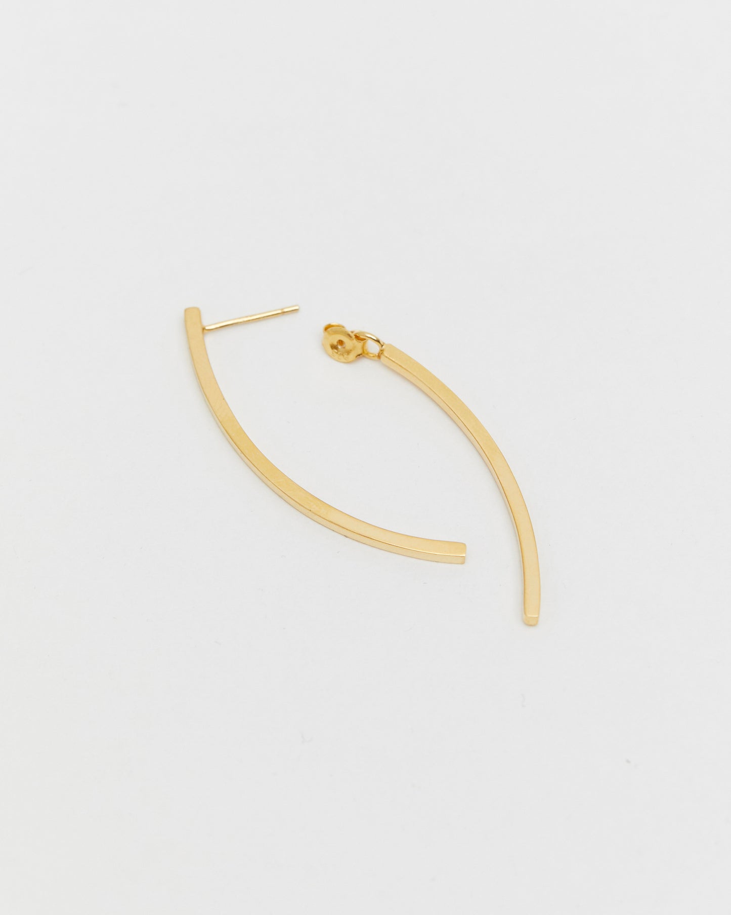 E809 - twist arc hoops