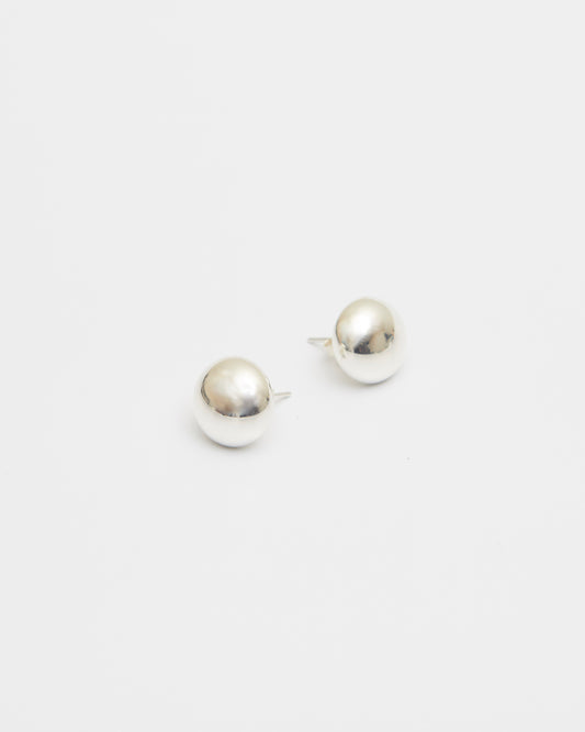 E821 - brushed orb studs *in stock
