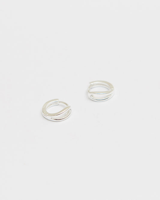 E908 spark click huggie earring in 925 sterling silver by HANNA543