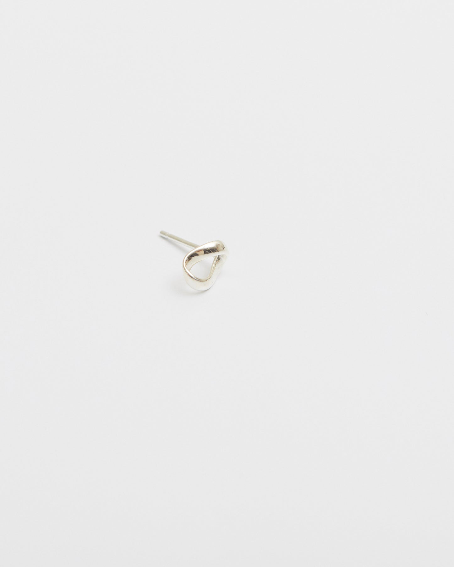 E911 - loop drop studs *in stock