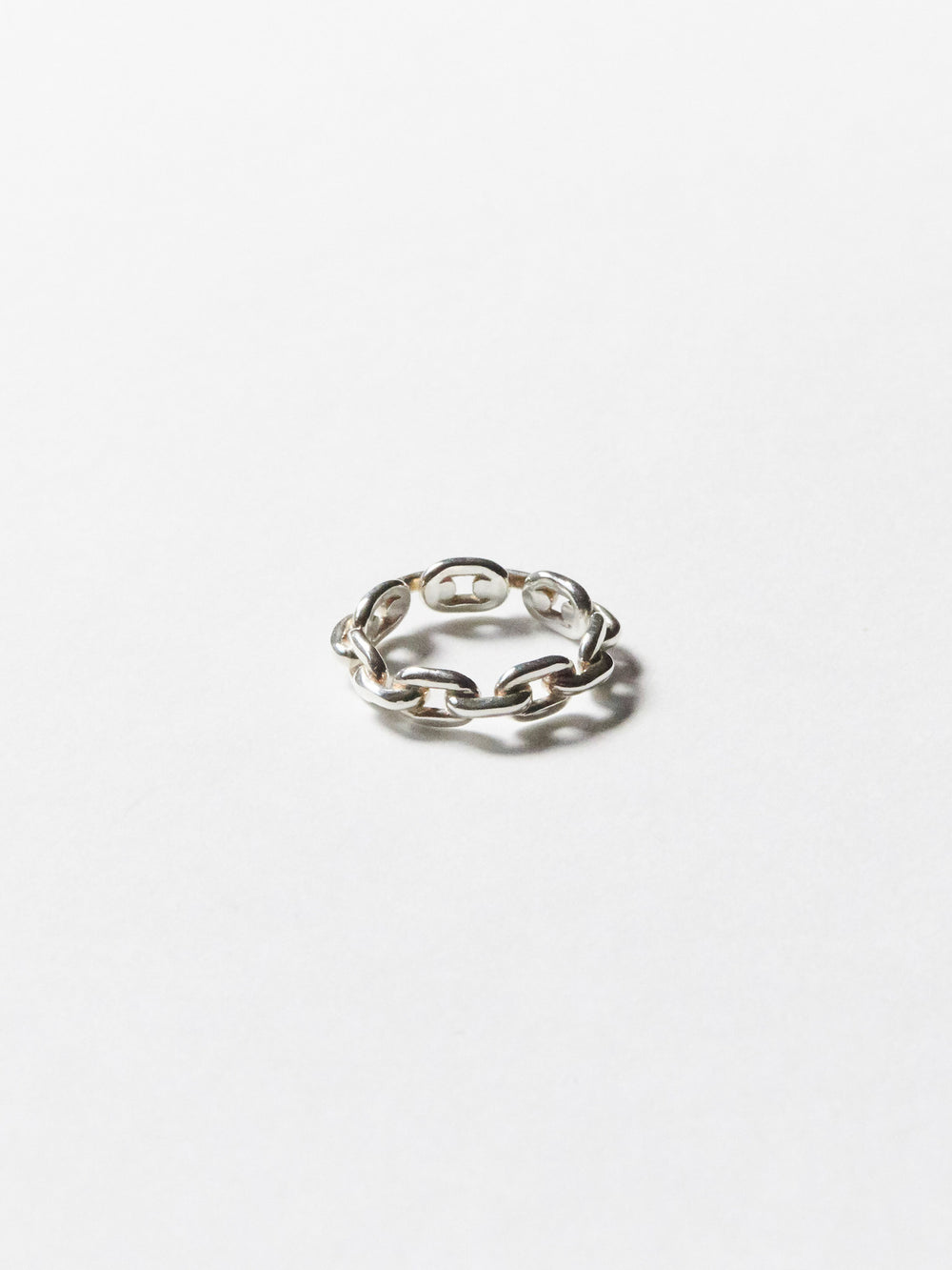 R451 - infinite chain link ring