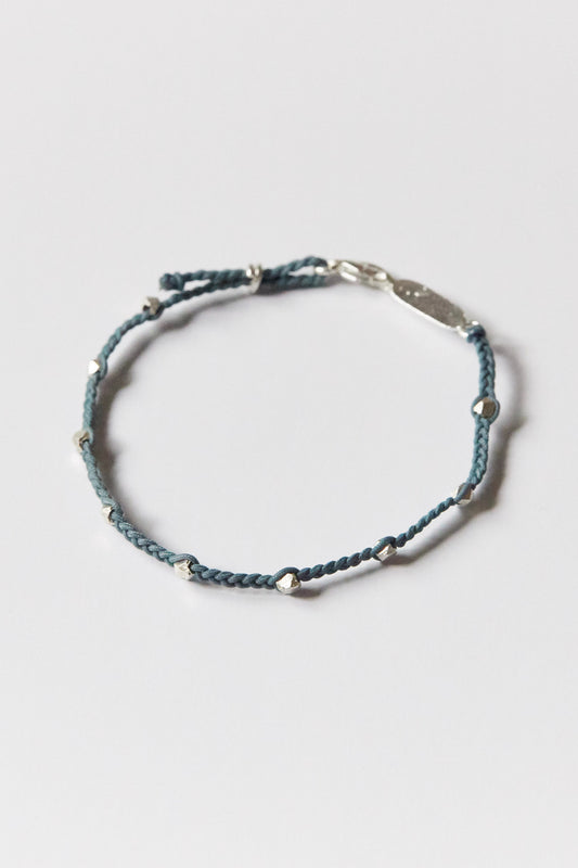 B565 - deep ocean with silver chips bracelet