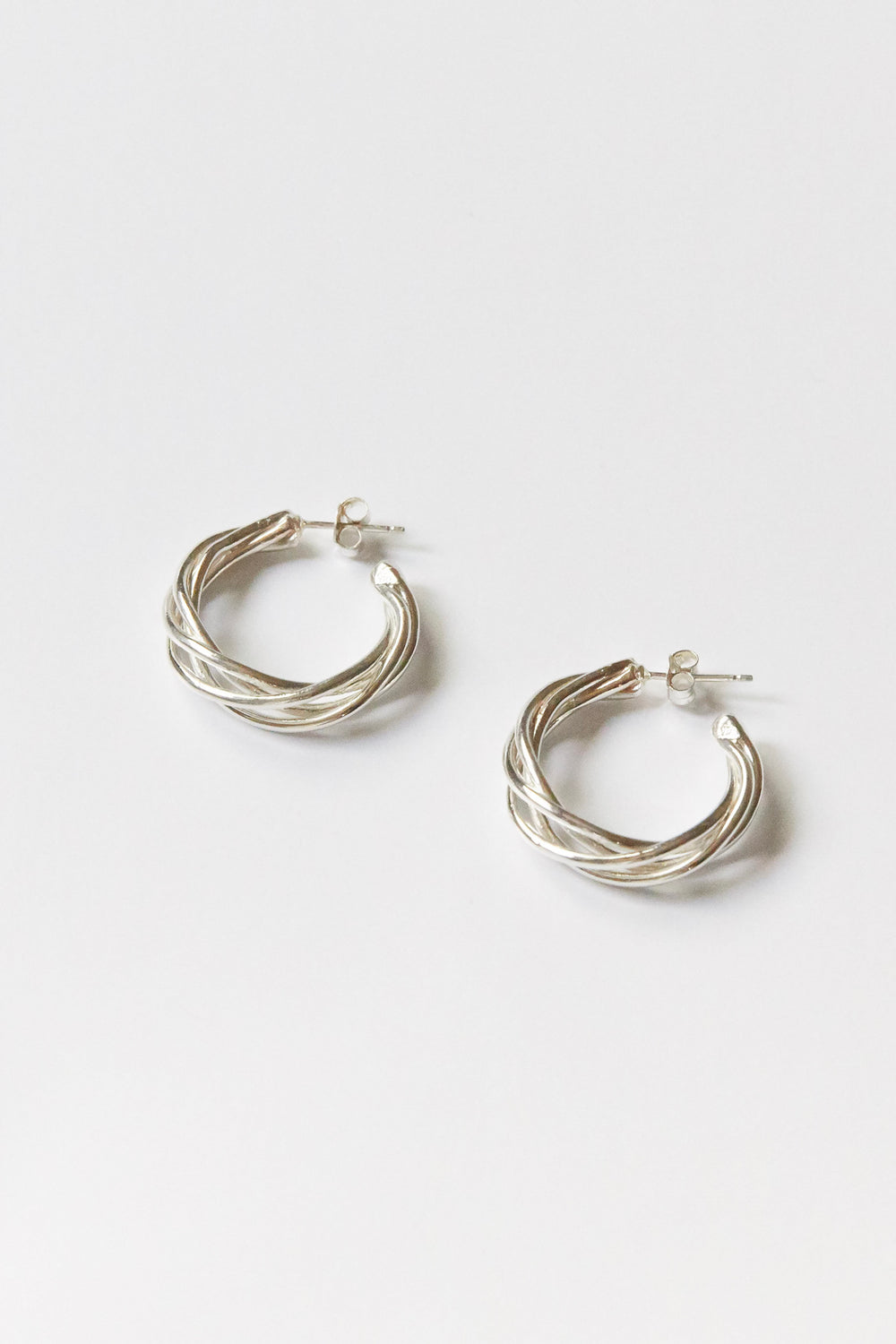 E783S - sterling spiral hoops