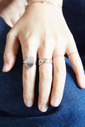 R119 - love entwined ring