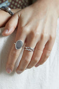 R119 - love entwined ring