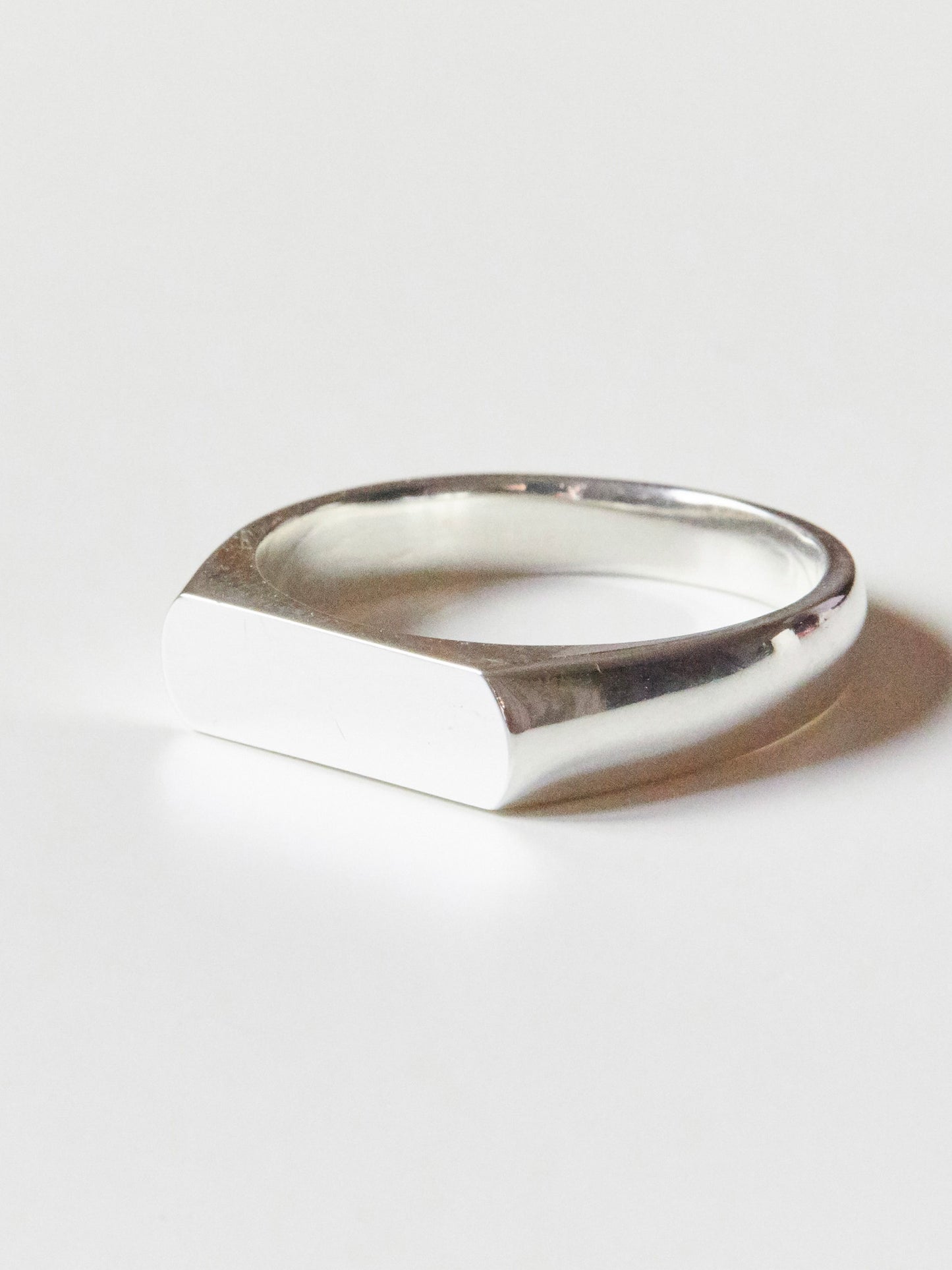 R481S - flat edge silver ring