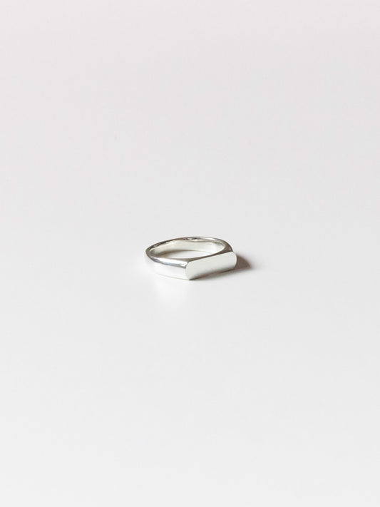 R481S - flat edge silver ring