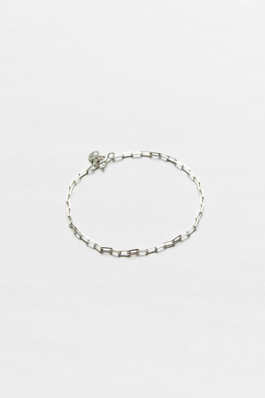 B433 - the modish link bracelet