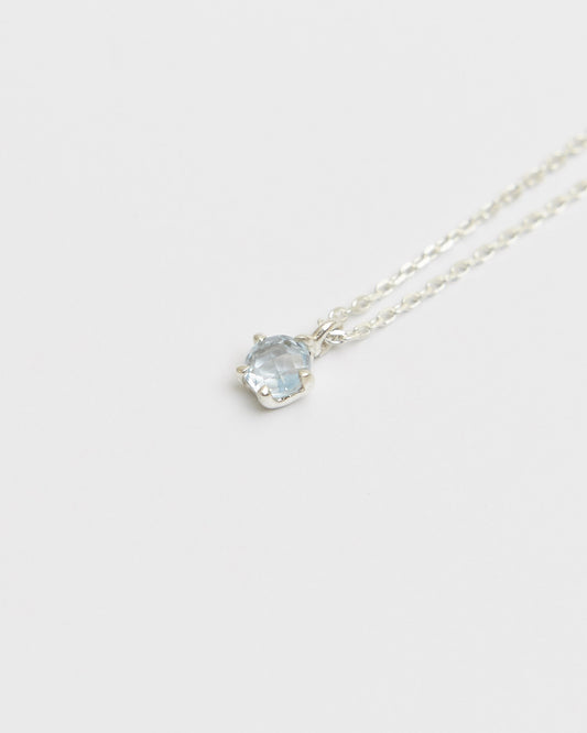 N270 - topaz solitaire drop